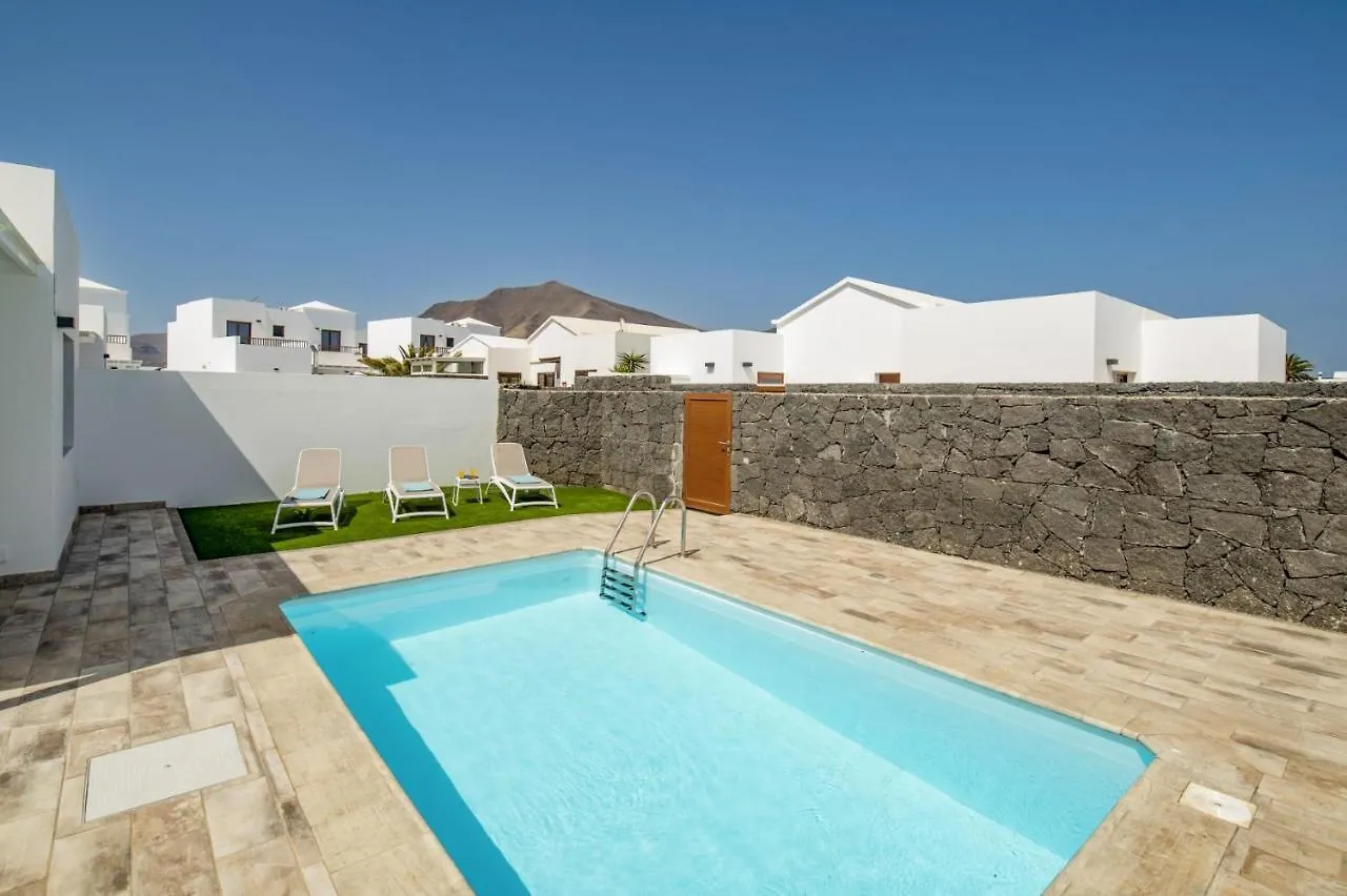 Villa Samdura By Villa Plus Playa Blanca  Spanje